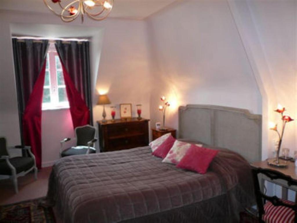 Le Clos Du Pont Martin Saint-Briac-sur-Mer Room photo